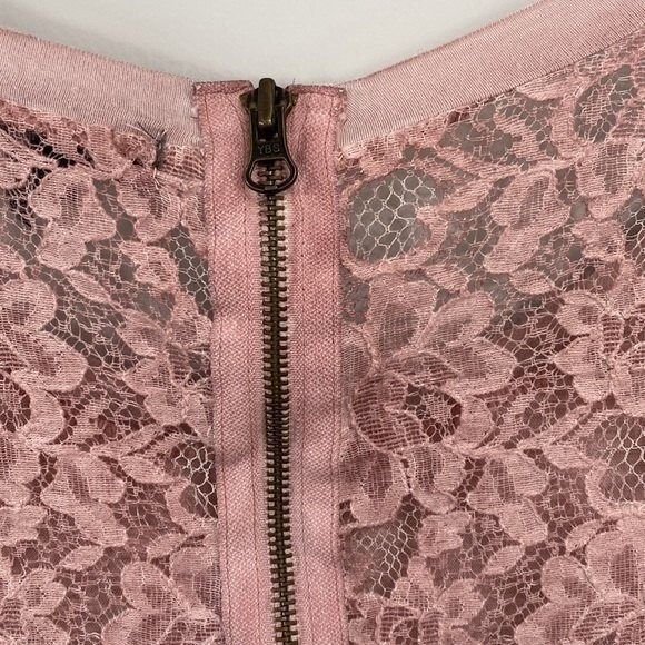 Jeans by Buffalo Lace Embroidered Top 3/4 Sleeve Exposed Back Zip Barbie Pink - Picture 5 of 13